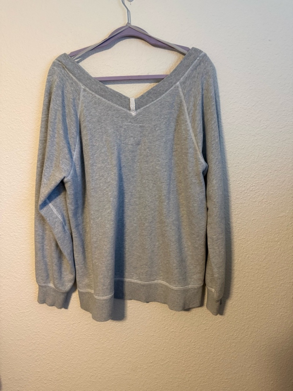 Aerie Downtime V-Neck Sweatshirt - Picture 4 of 8